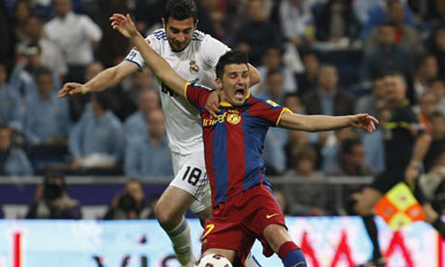 Raul Albiol fouling David Villa, in Clasico between Real Madrid and Barcelona, in 2012