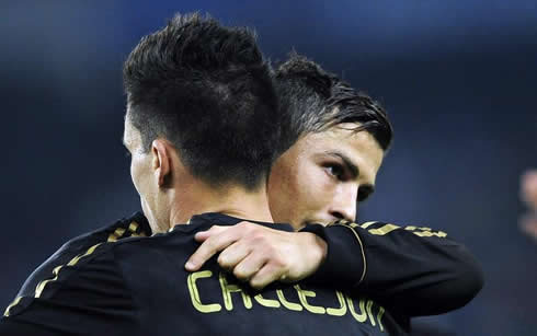 Cristiano Ronaldo friendly hug to Callejón, in Real Madrid 2012