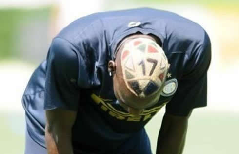 Mario Balotelli funny and strange hair and hairstyle, in different colors