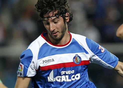 Esteban Granero playing for Getafe in 2007-2008