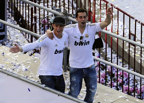 Cristiano Ronaldo and Alvaro Arbeloa partying in the Cibeles in 2012