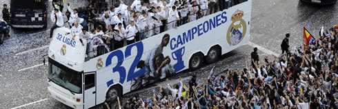Real Madrid bus in the streets of Madrid, reaching the Cibeles in 2012