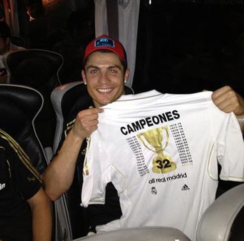 Cristiano Ronaldo showing a La Liga campeones Real Madrid shirt, in 2012