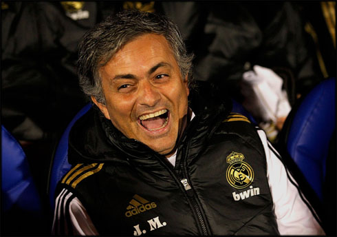 José Mourinho smiling and laughing in Real Madrid bench, in 2012