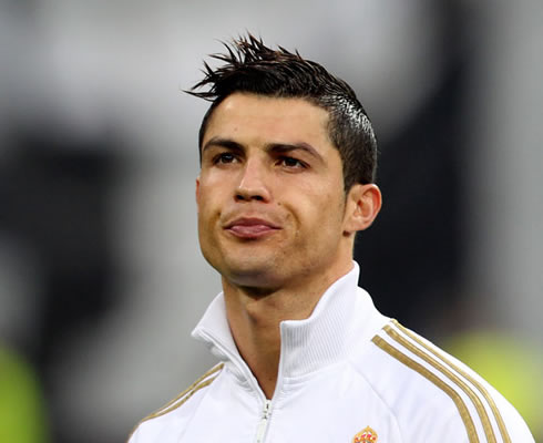 Cristiano Ronaldo, the most beautiful soccer player in the World, with a new haircut in 2012