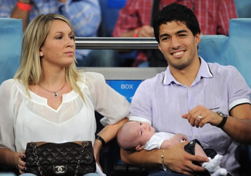 Luis Suárez and his girlfriend/wife, Sofia Balbi