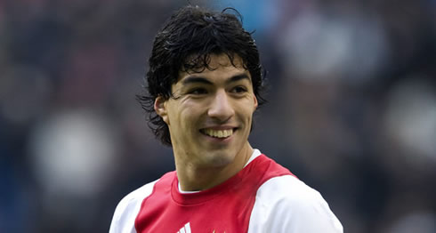 Luis Suárez smiling with his teeth out, in Ajax, between 2007 and 2010