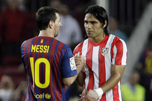 Radamel Falcao greeting Lionel Messi, in Atletico Madrid vs Barcelona, in 2012