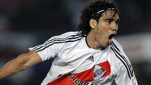 Radamel Falcao, River Plate forward