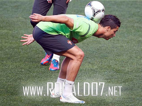 Cristiano Ronaldo magic trick, while juggling in Portugal training in the EURO 2012