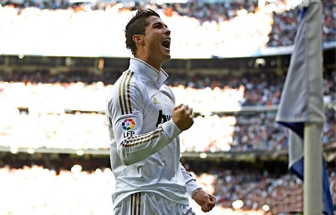 Cristiano Ronaldo celebrating goal with Real Madrid fans, at the Santiago Bernabéu, in 2012