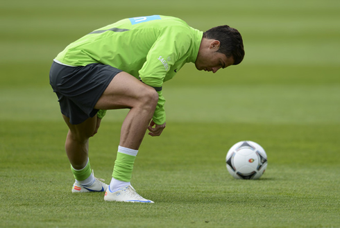Cristiano Ronaldo stretching to avoid injuries, in a training before the EURO 2012