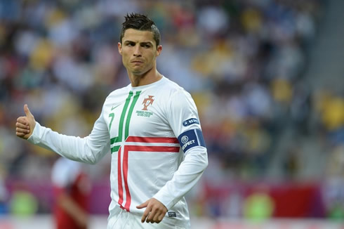 Cristiano Ronaldo showing his confidence and putting his thumb up, in a game at the EURO 2012