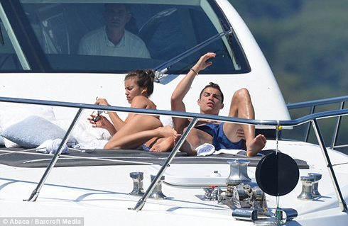 Cristiano Ronaldo on vacations with Irina Shayk, catching some sun from his yacht, in 2012