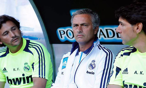 José Mourinho, Rui Faria and Karanka, in Real Madrid bench, in 2012-2013