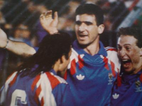 Jean-Pierre Papin celebrating goal with Eric Cantona, in the French National Team