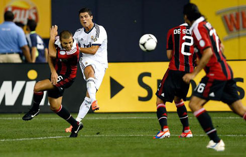 Cristiano Ronaldo powerful right-foot shot, in Real Madrid 5-1 AC Milan, at the 2012-13 pre-season