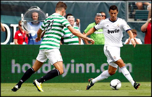 Cristiano Ronaldo new dribbling trick and move, in a game for Real Madrid, at the United States pre-season tour in 2012-2013
