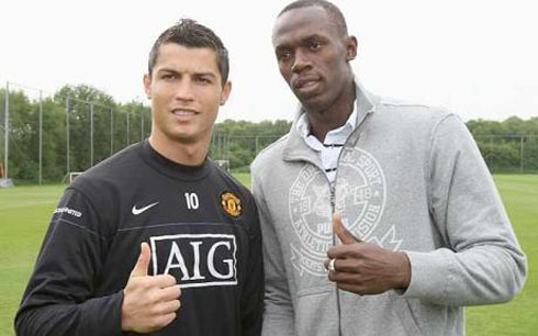 Usain Bolt and Ronaldo taking a photo together in Manchester United, in 2008