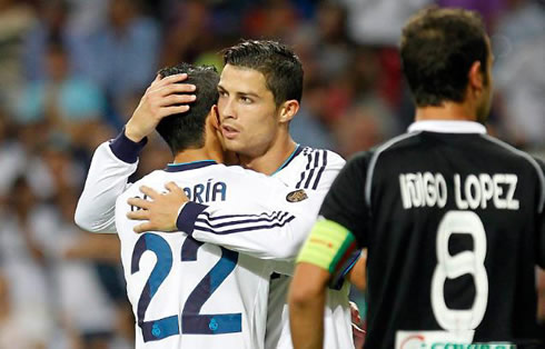 Cristiano Ronaldo hugging Angel Di María, while celebrating another Real Madrid goal, in La Liga 2012/2013