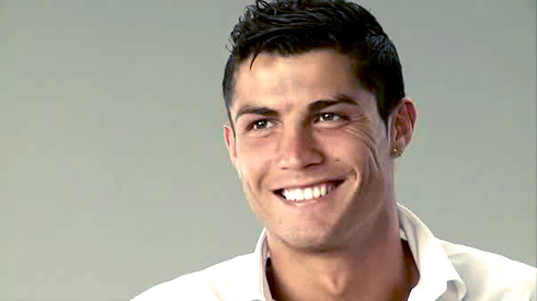 Cristiano Ronaldo looking back for his smile in Madrid, in 2012-2013