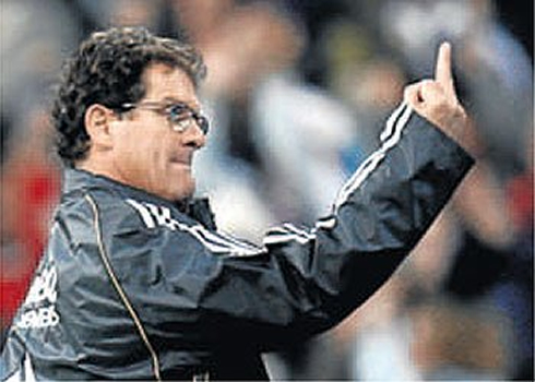 Fabio Capello showing the middle finger to Real Madrid fans