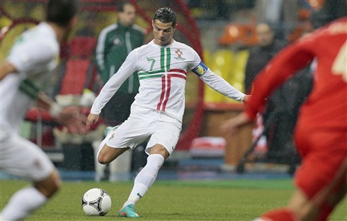 Cristiano Ronaldo free-kick in Russia 1-0 Portugal, for the 2014 World Cup qualifying group stage