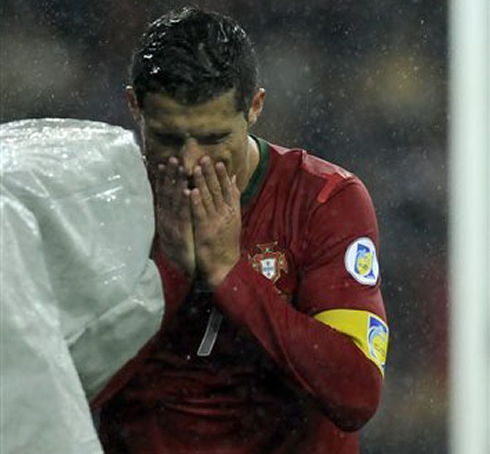 Cristiano Ronaldo crying in front of the TV cameras, in Portugal vs Northern Ireland, in 2012-2013, for Brazil's FIFA World Cup 2014 qualifiers