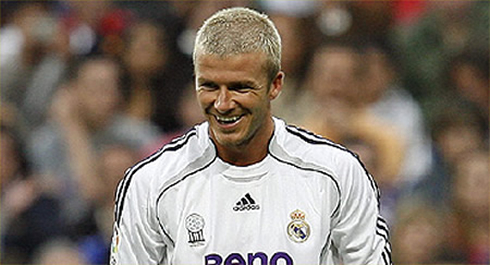 David Beckham with his hair short and dyed, in Real Madrid