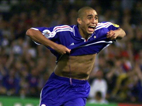 David Trézéguet starting to take off his shirt for France and showing his lack of abs and muscles