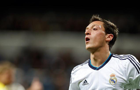 Mesut Ozil new haircut in Real Madrid 2012-2013, against Borussia Dortmund