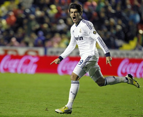 Alvaro Morata, Canterano from Real Madrid and the next big star in soccer, scoring for the club in 2012-2013