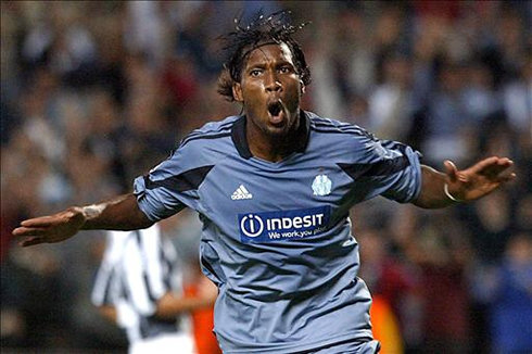 Didier Drogba playing for Marseille, in 2003-2004