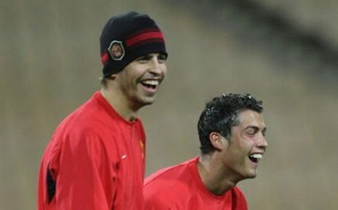 Cristiano Ronaldo and Gerard Piqué having a laugh, when they were still BFF at Manchester United
