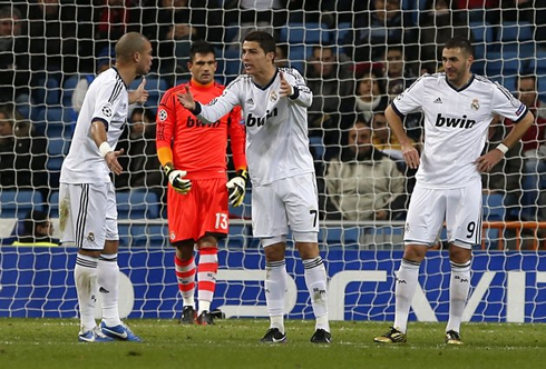 Cristiano Ronaldo fighting, arguing and discussing with Pepe during a Real Madrid game, in 2012-2013