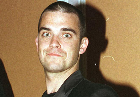 Robbie Williams skin head on drugs