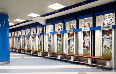 Real Madrid dressing rooms at the Santiago Bernabéu, photo 1