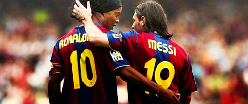 Ronaldinho and Lionel Messi playing together in Barcelona, in 2004-2005