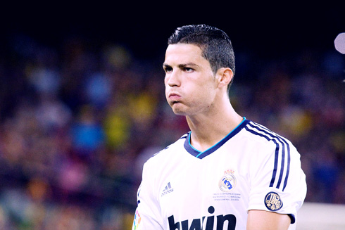 Cristiano Ronaldo unhappy and tired of playing for Real Madrid, in 2012-2013