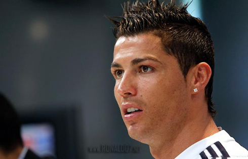 Cristiano Ronaldo new haircut and hairstyle, in 2013
