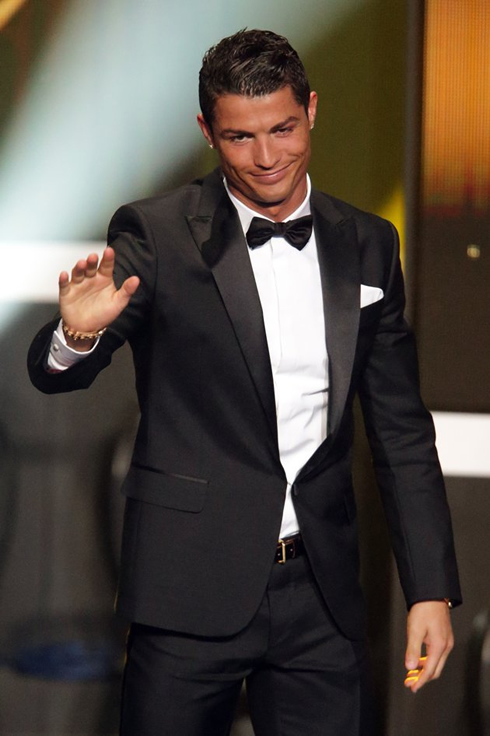 Cristiano Ronaldo thanking the support coming from the FIFA Balon d'Or 2012 gala audience