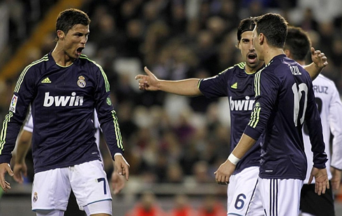 Cristiano Ronaldo scary, creepy and intimidating look to Mesut Ozil, in  Real Madrid goal celebrations in 2013