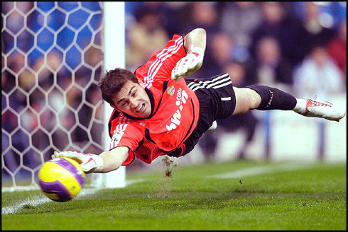 Iker Casillas, goalkeeper save in Real Madrid 2013