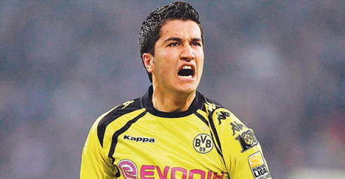 Nuri Sahin playing for Borussia Dortmund in 2013