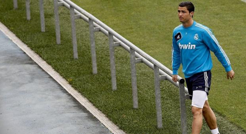 Cristiano Ronaldo returning to the Valdebebas dressing room, after confirming he was not fit enough to even train