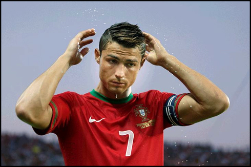 Cristiano Ronaldo fixing his hair