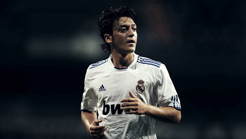 Mesut Ozil wallpaper in Real Madrid