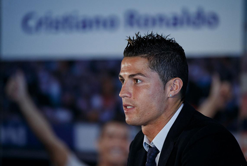 Cristiano Ronaldo answering questions form the press, after his new contract announcement