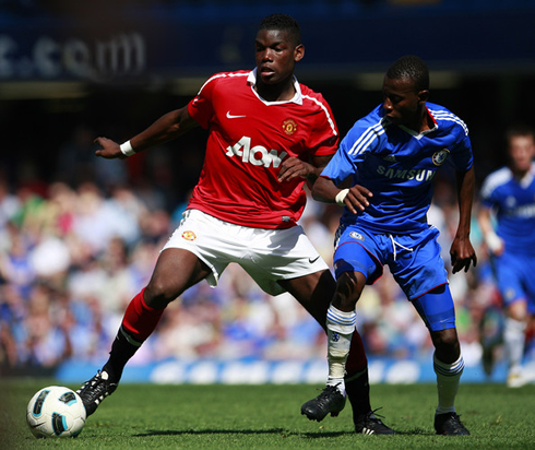 Paul Pogba playing in Manchester United vs Chelsea, in 2011