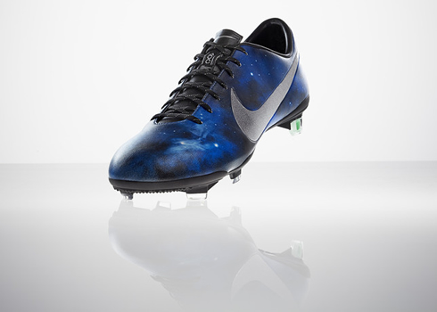 Nike football boots, the CR7 Mercurial Vapor IX Galaxy in blue design